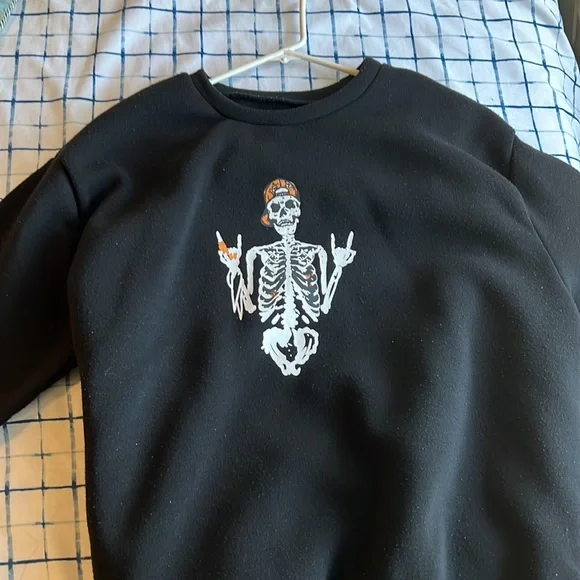 skeleton hoodie - Picture 2 of 3